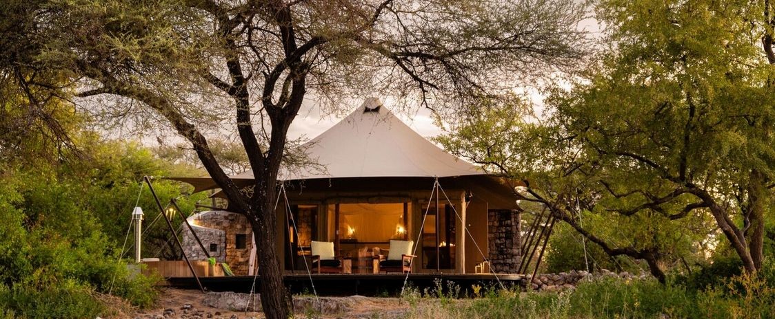 LUXURY 5-DAY THE FLYING ETOSHA EXPERIENCE
